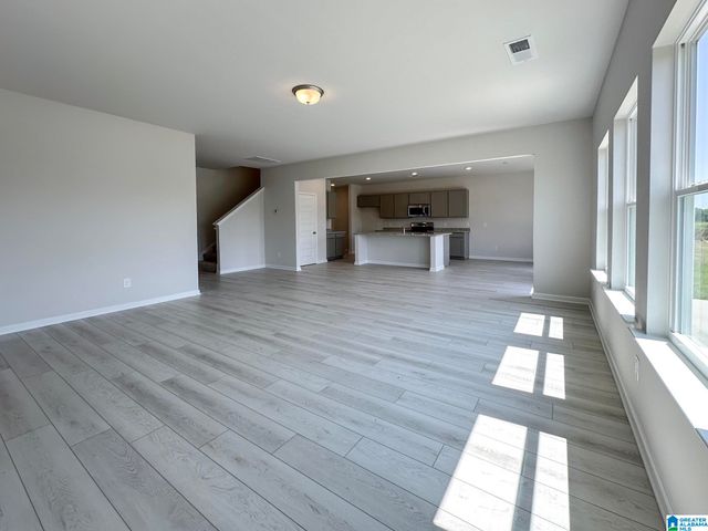 5377 TAILWINDS DRIVE, Bessemer, AL 35022