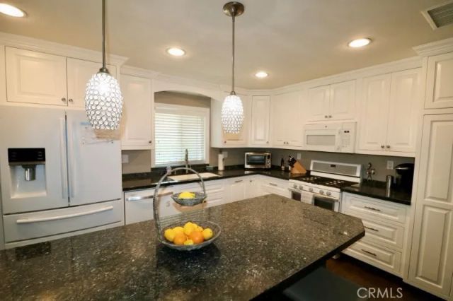 2201 Lake Side 99, La Habra, CA 90631