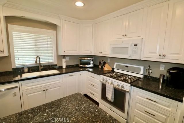 2201 Lake Side 99, La Habra, CA 90631