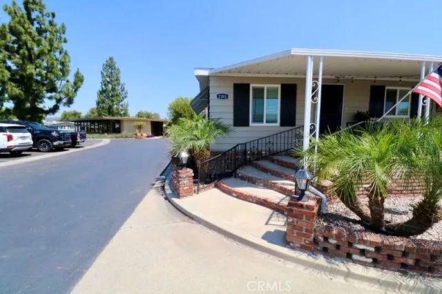 2201 Lake Side 99, La Habra, CA 90631
