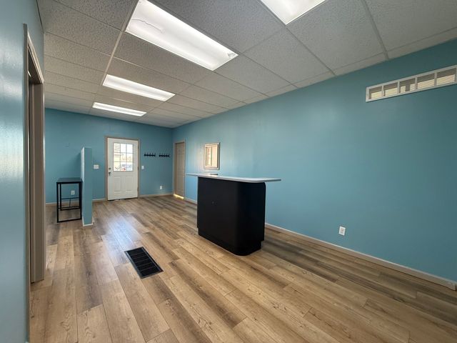 1216 E 37th Street, Davenport, IA 52807