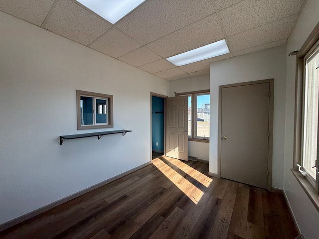 1216 E 37th Street, Davenport, IA 52807