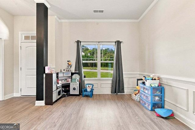 296 N Brooks Village Drive N, Pendergrass, GA 30567
