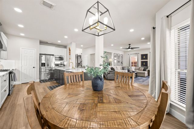 3514 Pine Chase Drive, Pearland, TX 77581