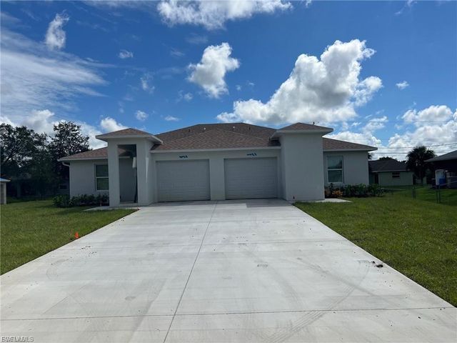 6064 Laurelwood DR, Fort Myers, FL 33905