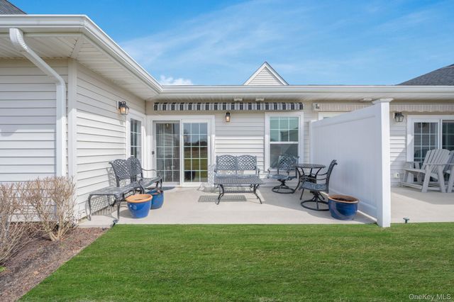 3104 Fox Hill Drive, Baiting Hollow, NY 11933