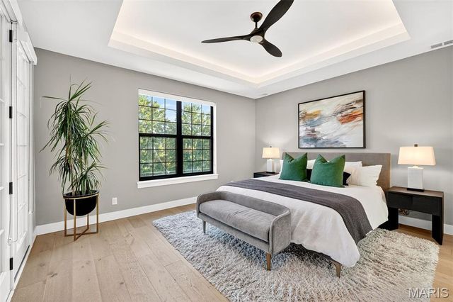 4323 Westminster Place 2E, St Louis, MO 63108