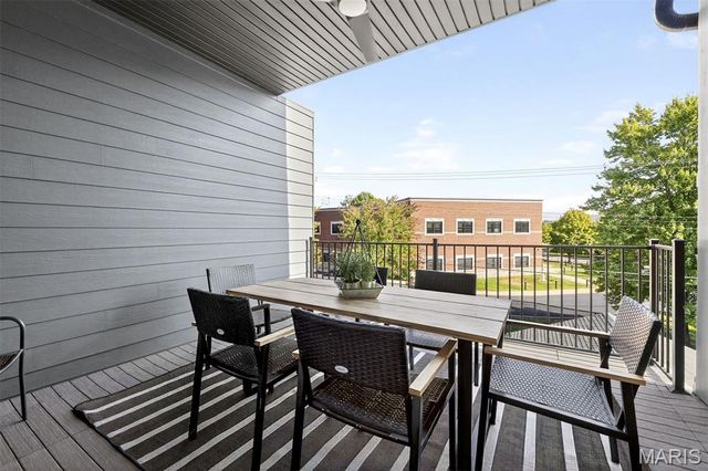 4323 Westminster Place 2E, St Louis, MO 63108