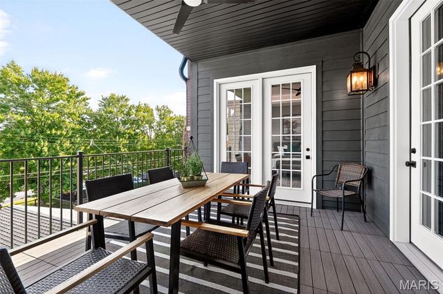 4323 Westminster Place 2E, St Louis, MO 63108