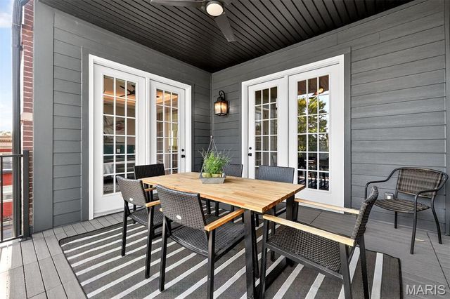 4323 Westminster Place 2E, St Louis, MO 63108