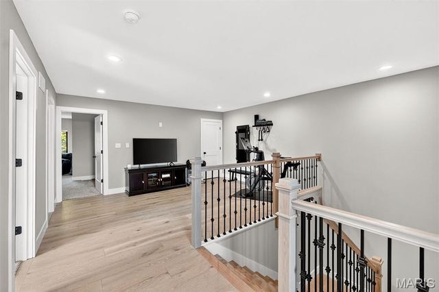 4323 Westminster Place 2E, St Louis, MO 63108