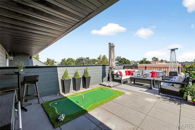 4323 Westminster Place 2E, St Louis, MO 63108