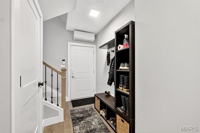 4323 Westminster Place 2E, St Louis, MO 63108