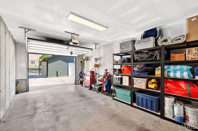 4323 Westminster Place 2E, St Louis, MO 63108