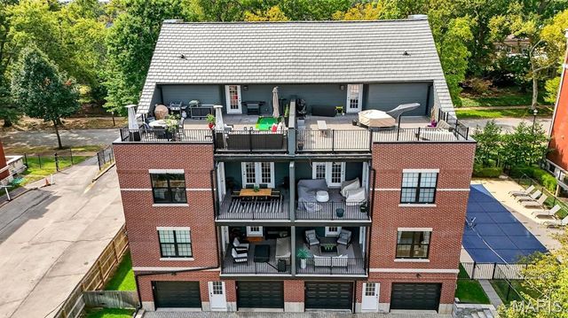 4323 Westminster Place 2E, St Louis, MO 63108