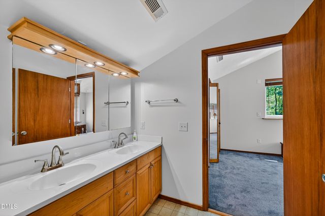 174 Woodberry Forest, Pittsboro, NC 27312