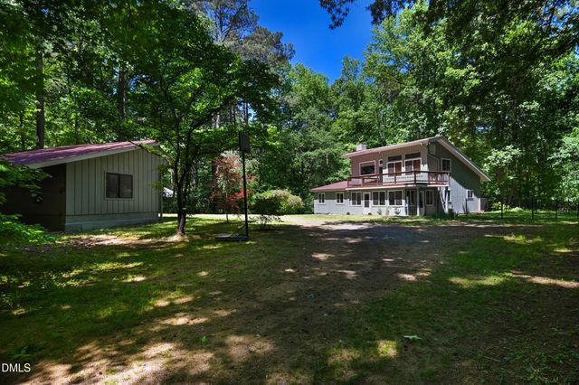 174 Woodberry Forest, Pittsboro, NC 27312