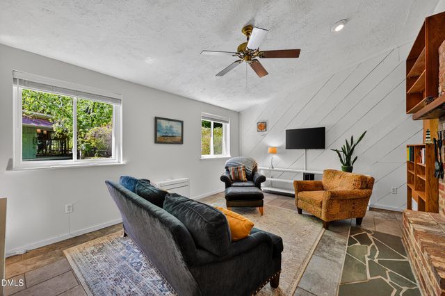 174 Woodberry Forest, Pittsboro, NC 27312