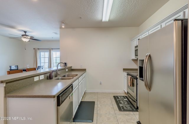 4982 KEY LIME Drive, Jacksonville, FL 32256