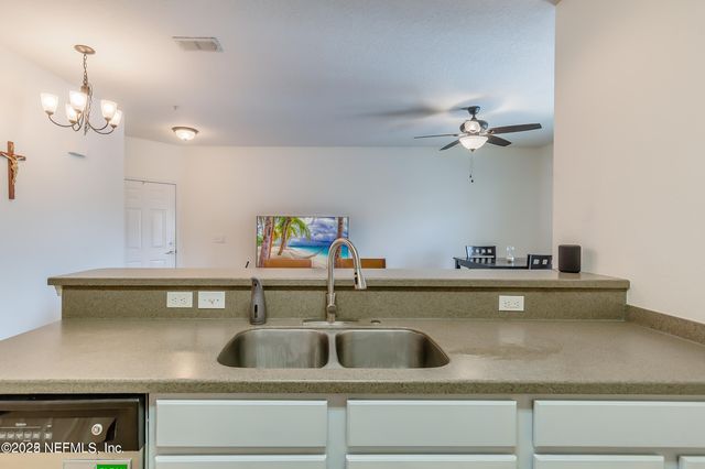 4982 KEY LIME Drive, Jacksonville, FL 32256