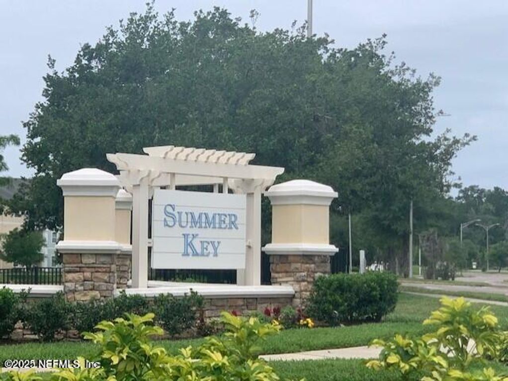 4982 KEY LIME Drive, Jacksonville, FL 32256