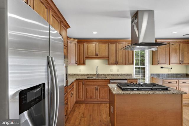 12151 DEERFIELD LN, Amissville, VA 20106