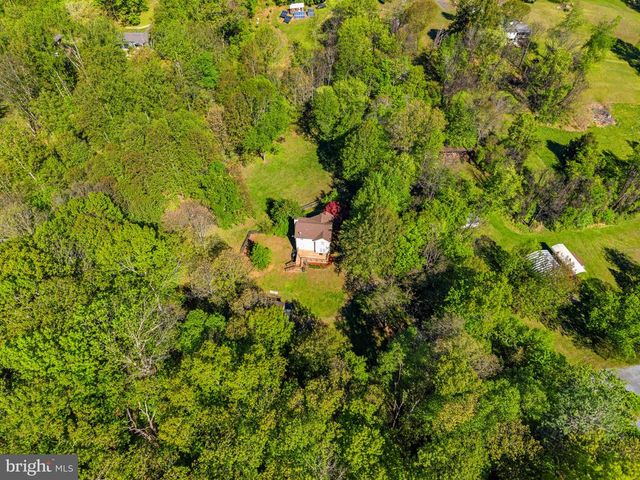 12151 DEERFIELD LN, Amissville, VA 20106