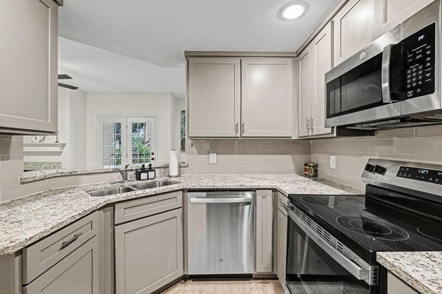 5325 Bent Tree Forest Drive 2210, Dallas, TX 75248