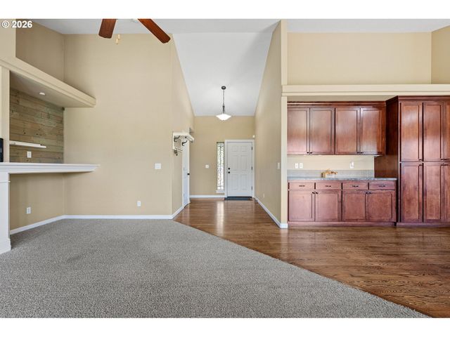 4964 PERIWINKLE Dr, Salem, OR 97317
