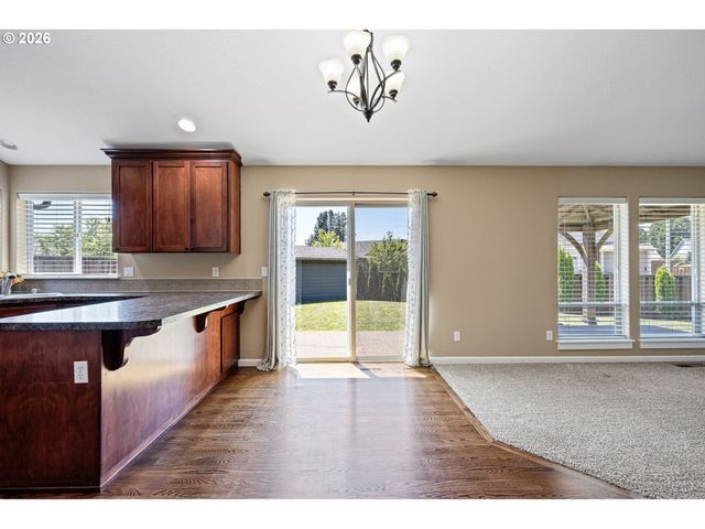 4964 PERIWINKLE Dr, Salem, OR 97317