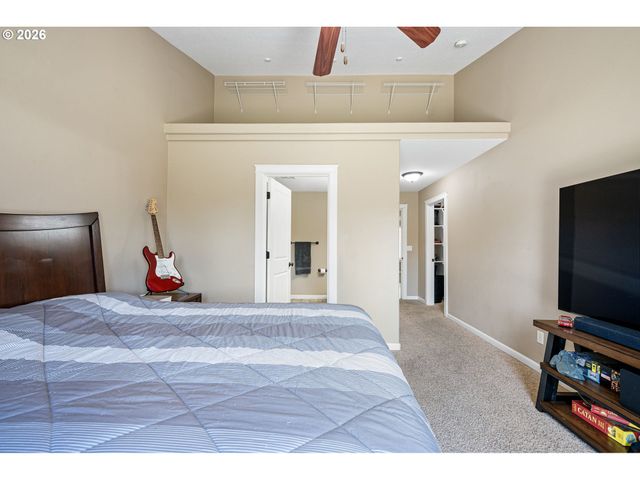 4964 PERIWINKLE Dr, Salem, OR 97317