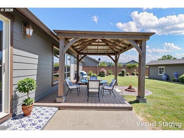 4964 PERIWINKLE Dr, Salem, OR 97317
