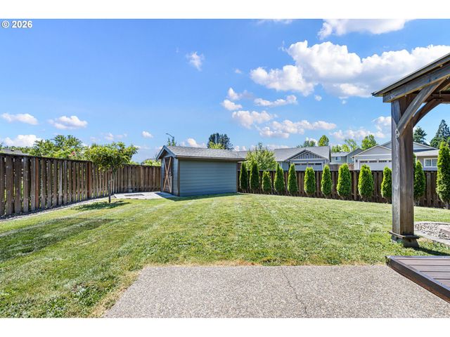 4964 PERIWINKLE Dr, Salem, OR 97317