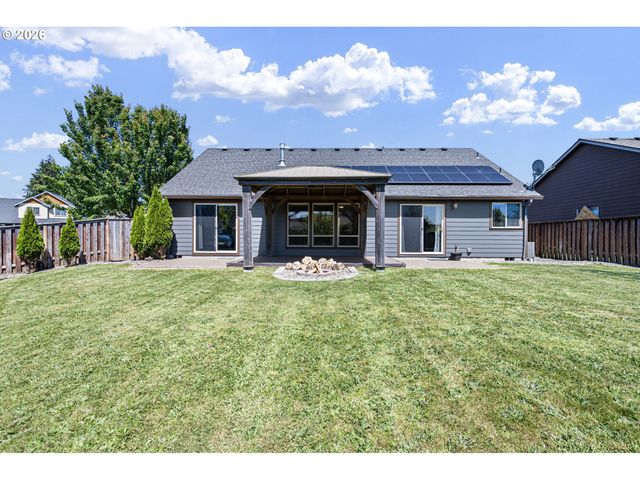 4964 PERIWINKLE Dr, Salem, OR 97317