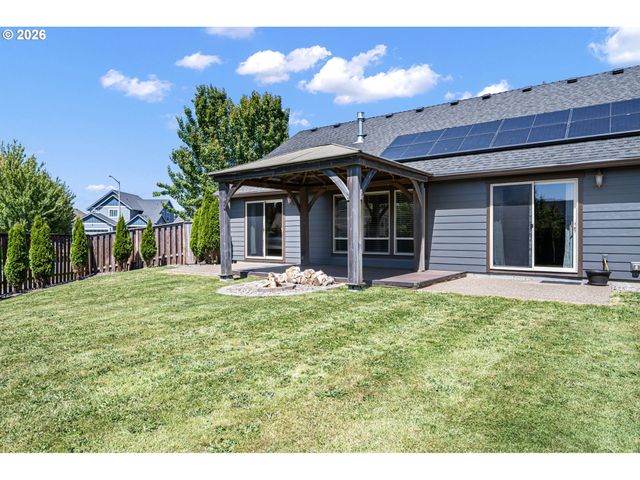 4964 PERIWINKLE Dr, Salem, OR 97317