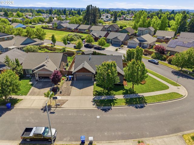 4964 PERIWINKLE Dr, Salem, OR 97317