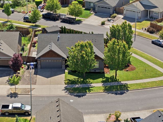4964 PERIWINKLE Dr, Salem, OR 97317