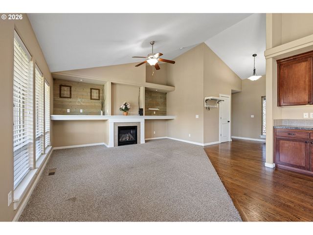 4964 PERIWINKLE Dr, Salem, OR 97317