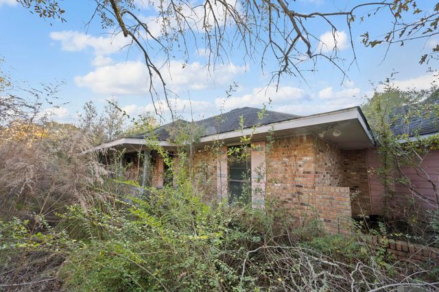 25331 Spillers Ranch Rd, Denham Springs, LA 70726