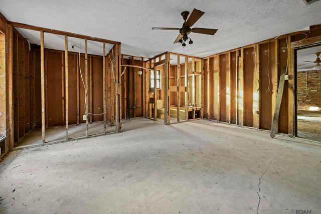 25331 Spillers Ranch Rd, Denham Springs, LA 70726