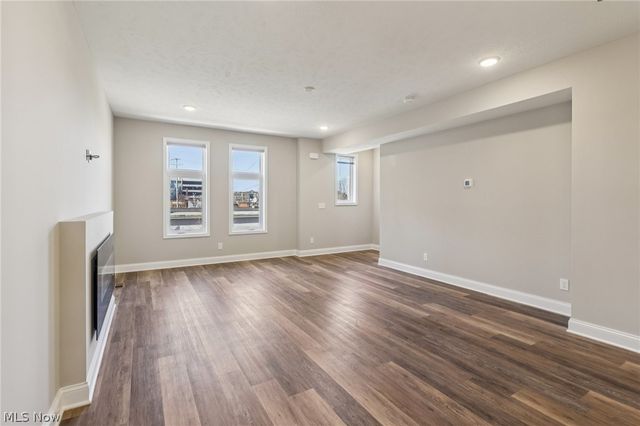 1446 E 14th Street, Cleveland, OH 44114