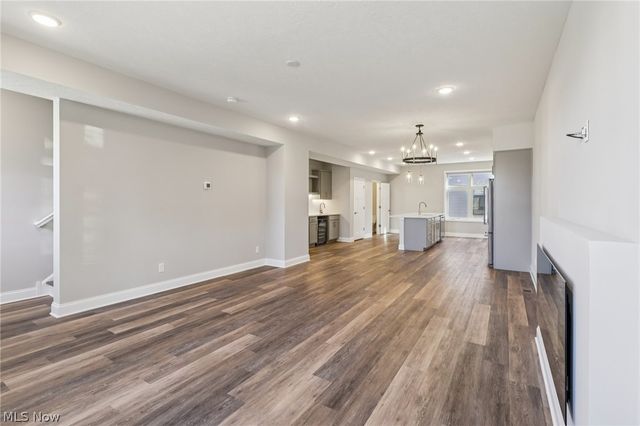 1446 E 14th Street, Cleveland, OH 44114