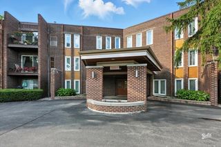 1425 Sandpebble Drive 340, Wheeling, IL 60090