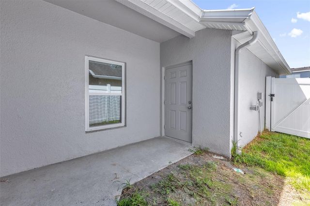 14057 WILD MAJESTIC STREET, Orlando, FL 32828