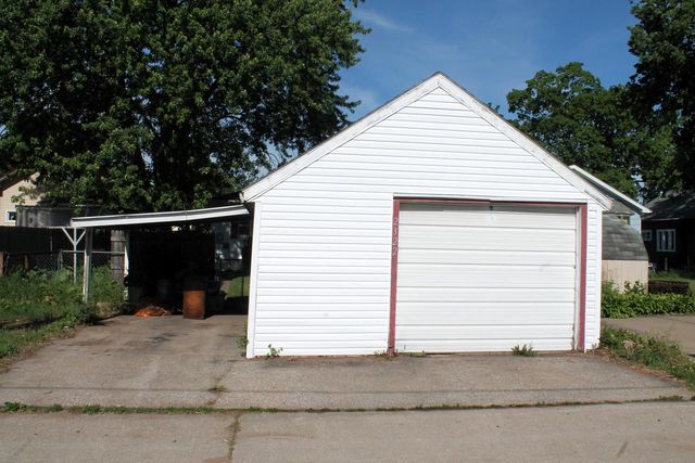 2322 Wood STREET, La Crosse, WI 54603