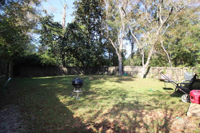 22895 Monroe Street, Robertsdale, AL 36567