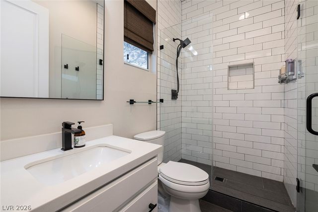 36 Tapadero Lane, Las Vegas, NV 89135
