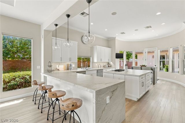36 Tapadero Lane, Las Vegas, NV 89135