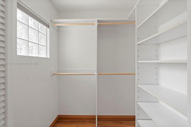 15601 SW 14th St, Pembroke Pines, FL 33027