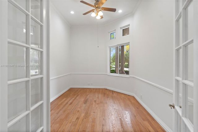 15601 SW 14th St, Pembroke Pines, FL 33027